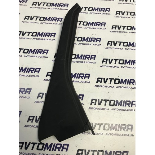 Накладка двери левая Ford Focus 2 2005-2010 4M51A254K07A